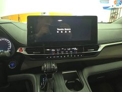 Toyota Sienna 2.5L Hybrid Premium Edition - ფოტო 12