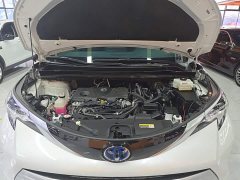 Toyota Sienna 2.5L Hybrid Premium Edition - ფოტო 19