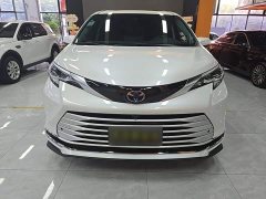 Toyota Sienna 2.5L Hybrid Premium Edition - ფოტო 2