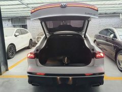 Changan UNI-V 1.5T Premium - ფოტო 18