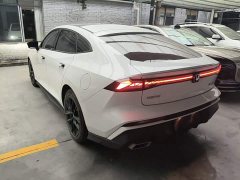 Changan UNI-V 1.5T Premium - ფოტო 4