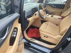 Voyah Lantu Dreamchaser PHEV AWD Luxury Qiankun Edition - ფოტო 15