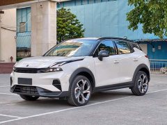 Lynk & Co 06 Renew 1.5T Halo - ფოტო 1