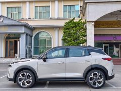 Lynk & Co 06 Renew 1.5T Halo - ფოტო 8