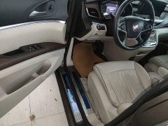Buick GL8 Land Executive Cabin 652T Luxury - ფოტო 15