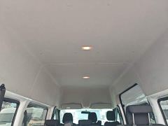 JMC 2.0T 6MT Diesel Mid-Axle Mid-High Roof Commercial Multi-Purpose 7-Seater - ფოტო 17