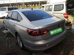 Volkswagen Lavida 1.5L Automatic Comfort - ფოტო 4