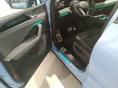 Volkswagen Tiguan L PRO 380TSI AWD R-Line Premium Edition - фото 15