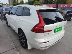 Volvo XC60 B5 AWD Luxury Smart Elegant Edition - ფოტო 4