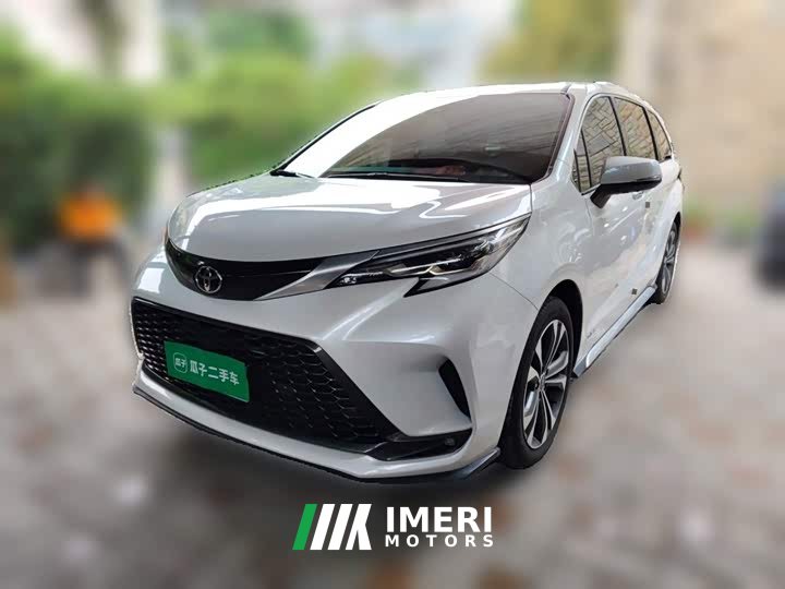 Toyota Grevias 2.5L Hybrid Premium Plus Edition - ავტომობილი ჩინეთიდან