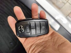 Toyota Grevias 2.5L Hybrid Premium Plus Edition - ფოტო 11