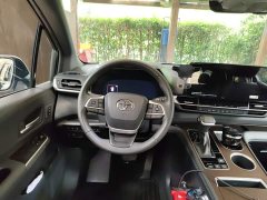 Toyota Grevias 2.5L Hybrid Premium Plus Edition - ფოტო 2