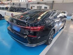 Volkswagen Passat Facelift 330TSI Luxury - ფოტო 6