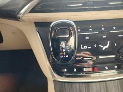 Buick GL8 ES Luxe Enjoyment Edition - ფოტო 9