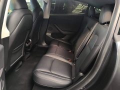 Tesla Model Y Rear-Wheel Drive - ფოტო 16