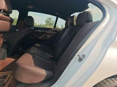 BMW 5 Series 530Li Premier M Sport Package - ფოტო 16