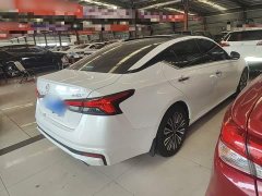 Nissan Teana 2.0L XL-TLS Comfort Edition - фото 4