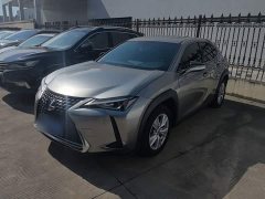 Lexus UX 200 Special Edition - ფოტო 1