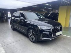 Audi Q7 55 TFSI quattro S line Sport - ფოტო 3