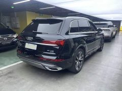 Audi Q7 55 TFSI quattro S line Sport - ფოტო 4