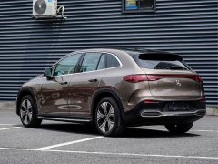Mercedes-Benz EQE SUV 350 4MATIC Luxury - ფოტო 4