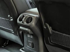 Jeep Wrangler 2.0T Rubicon Four-Door - ფოტო 16