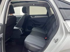 Volkswagen Jetta Facelift 300TSI DSG Excellence Edition - ფოტო 11
