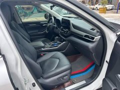 Toyota Highlander 380T AWD Premium 7-Seater - ფოტო 11