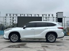 Toyota Highlander 380T AWD Premium 7-Seater - ფოტო 7