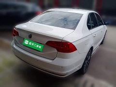 Volkswagen Bora 1.5L Version VI - ფოტო 4