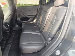 Tesla Model Y Rear-Wheel Drive - photo 18