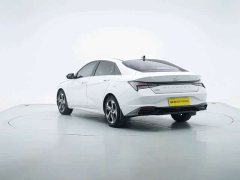Hyundai Elantra 1.5L CVT GLX Elite - photo 2