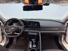 Hyundai Elantra 1.5L CVT GLX Elite - photo 6
