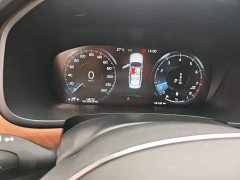 Volvo S90 B5 Inscription Luxury - ფოტო 13