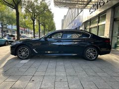 BMW 5 Series Facelift 525Li M Sport Package - ფოტო 12