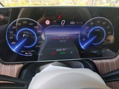 Mercedes-Benz EQE SUV 350 4MATIC Luxury - ფოტო 12