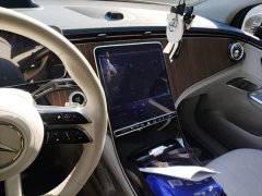 Mercedes-Benz EQE SUV 350 4MATIC Luxury - ფოტო 14
