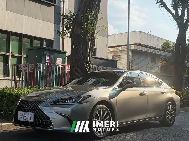 Lexus ES 200 Excellence Edition