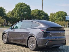 Tesla Model Y L Long Range All-Wheel Drive - ფოტო 7