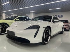 Porsche Taycan 4S - ფოტო 1