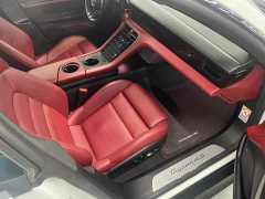 Porsche Taycan 4S - ფოტო 12