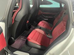 Porsche Taycan 4S - ფოტო 14
