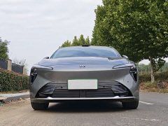 Buick Zhijing L7 EREV Luxury Xiaoyao Smart Driving Edition - фото 2