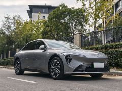 Buick Zhijing L7 EREV Luxury Xiaoyao Smart Driving Edition - фото 3