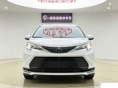 Toyota Sienna 2.5L Hybrid Comfort Edition - ფოტო 2