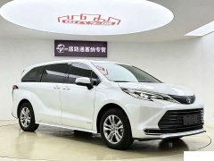 Toyota Sienna 2.5L Hybrid Comfort Edition - ფოტო 3