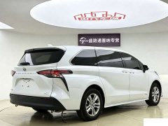 Toyota Sienna 2.5L Hybrid Comfort Edition - ფოტო 9