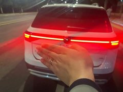 Volkswagen Touareg Sharp 1.5L Keen Edition - фото 5