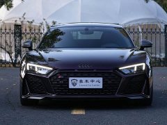 Audi R8 V10 performance Spyder RWD - ფოტო 2