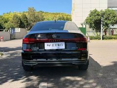 Volkswagen Passat 330TSI Luxury - фото 5
